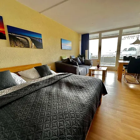 Suedstrand-ferienwohnung-suhr *